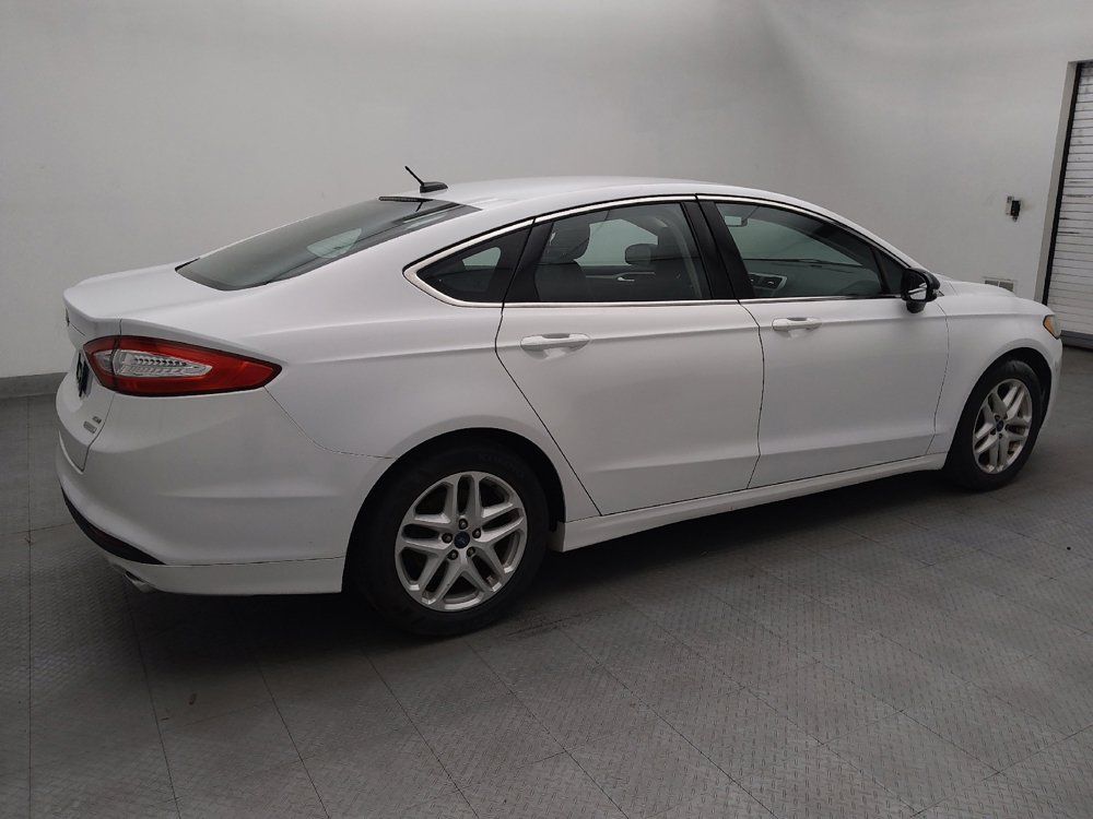 Used 2014 Ford Fusion SE w/ Equipment Group 202A FWD image 10