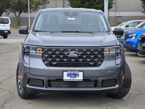 New 2026 Ford Maverick XLT image 3