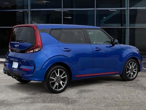 Used 2022 Kia Soul Turbo image 7