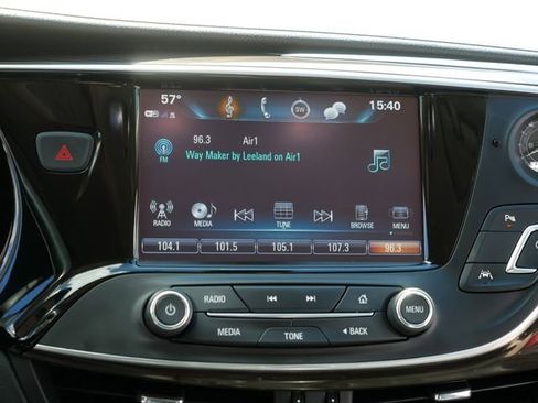 Used 2019 Buick Envision Premium AWD/4WD image 28