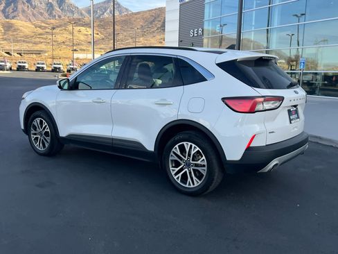 Certified 2021 Ford Escape SEL image 11