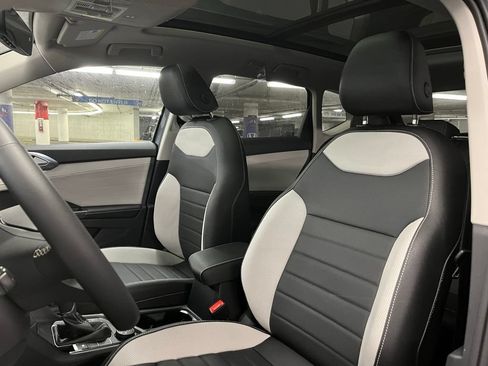 New 2026 Volkswagen Taos SEL AWD/4WD image 21