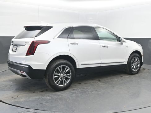 Used 2023 Cadillac XT5 Premium Luxury image 9