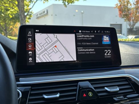 Certified 2023 BMW 530i xDrive w/ Premium Package image 24