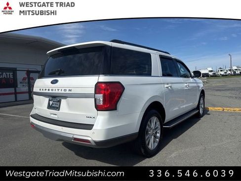 Used 2023 Ford Expedition Max XLT image 10