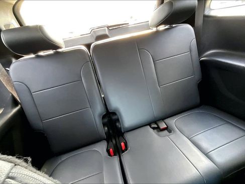 Used 2018 Chevrolet Traverse Premier w/ Driver Confidence II Package image 34