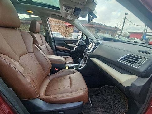 Used 2019 Subaru Ascent Touring image 9