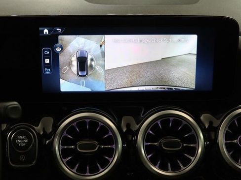 Certified 2025 Mercedes-Benz GLA 250 4MATIC image 26