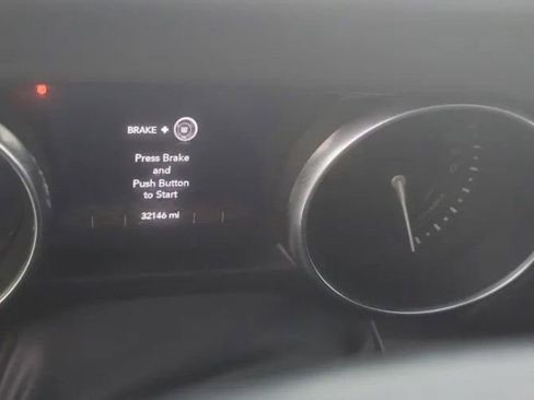 Used 2023 Jeep Wrangler Unlimited Sahara w/ Cold Weather Group image 9