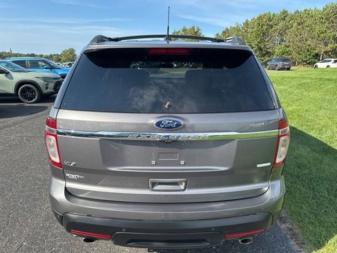Used 2013 Ford Explorer XLT image 5