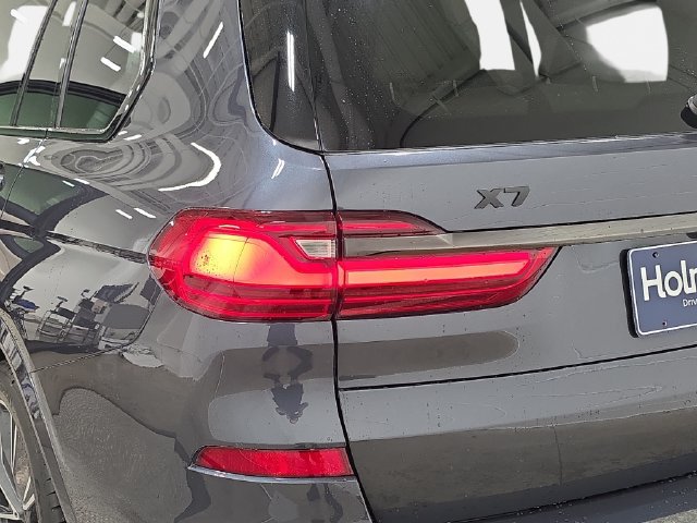 Used 2019 BMW X7 xDrive50i w/ M Sport Package AWD/4WD image 34