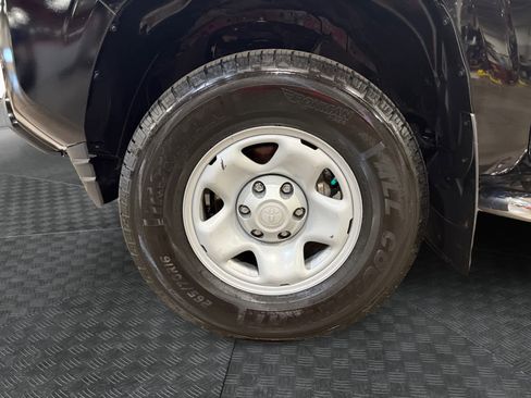 Used 2023 Toyota Tacoma SR image 15