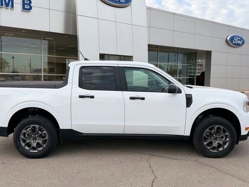 Used 2024 Ford Maverick XLT image 5