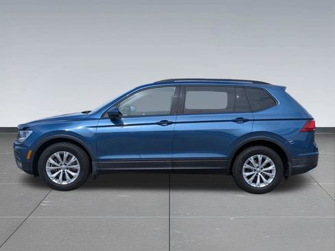 Used 2018 Volkswagen Tiguan S AWD/4WD image 2