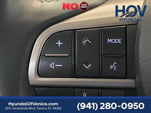 Used 2022 Lexus RX 350L Luxury w/ Accessory Package (Z1) FWD image 32