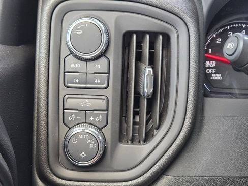 Used 2025 GMC Sierra 1500 Pro w/ X31 Off-Road Package AWD/4WD image 25
