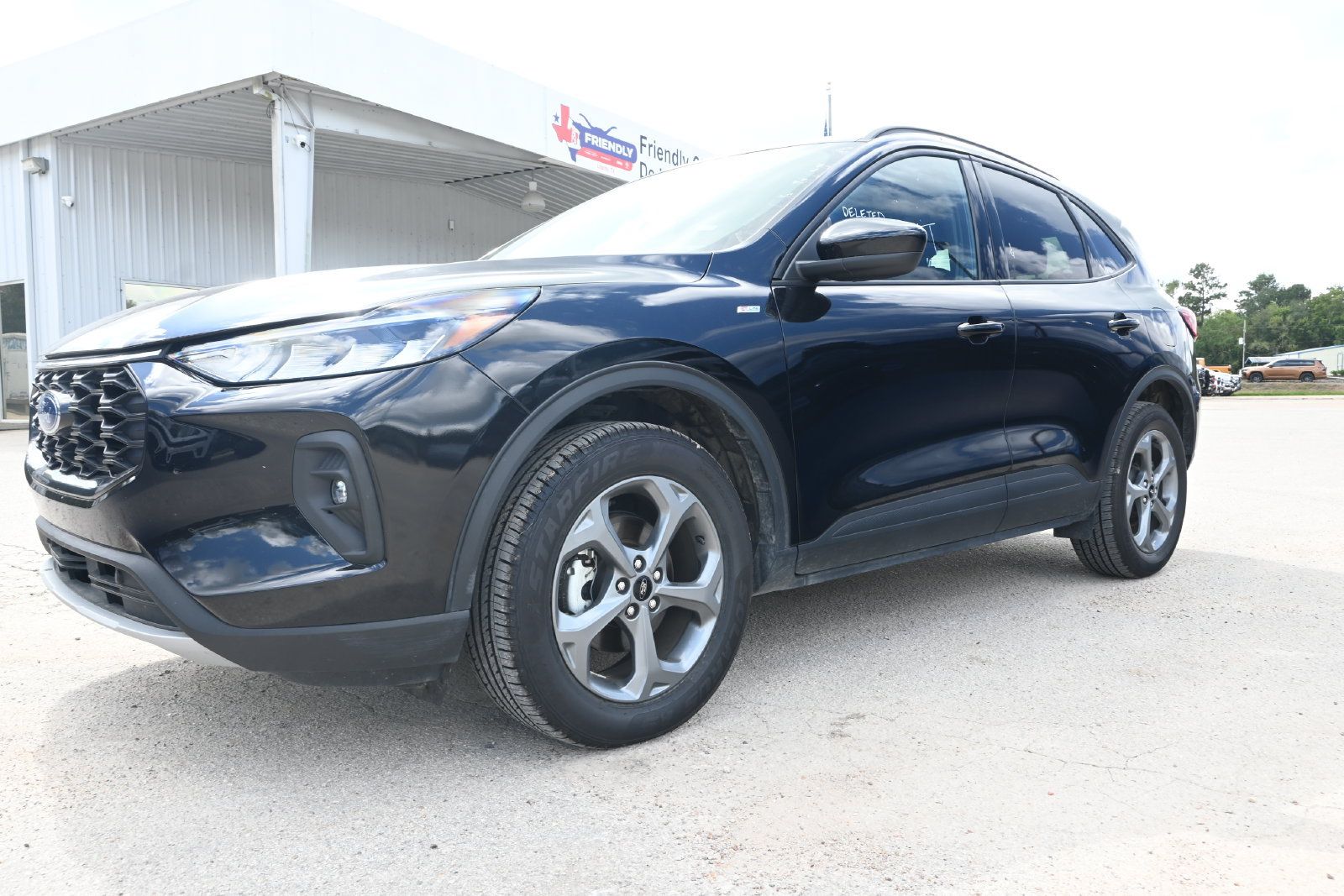 Used 2025 Ford Escape ST-Line Select AWD/4WD image 5