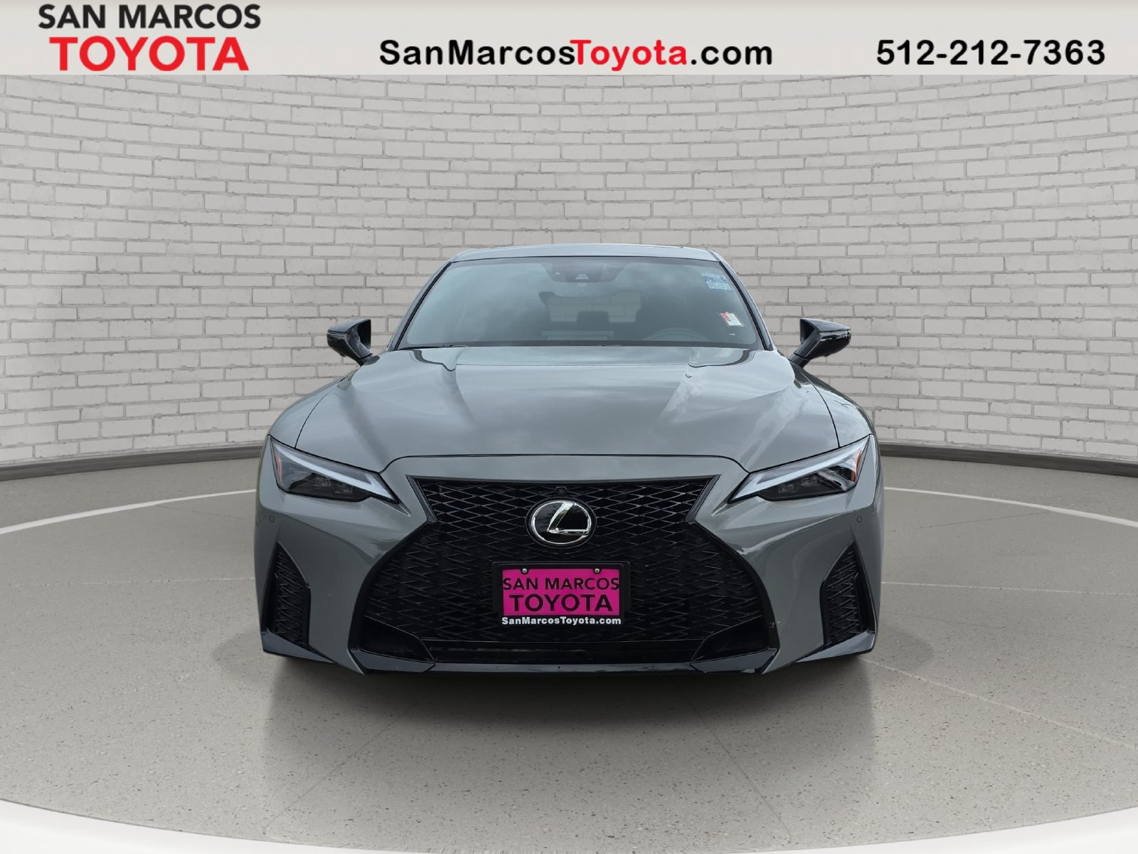 Used 2025 Lexus IS 500 RWD image 2