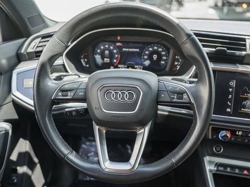 Used 2021 Audi Q3 2.0T Premium Plus w/ Premium Plus Package image 31
