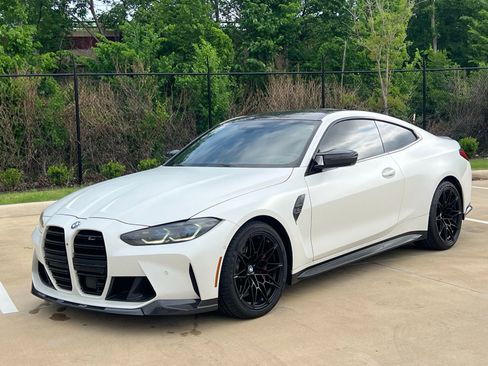 Used 2022 BMW M4 Competition w/ M Carbon Exterior Package RWD image 5
