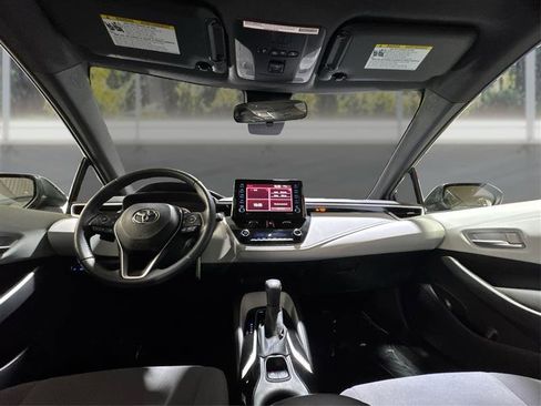 Used 2021 Toyota Corolla SE image 21