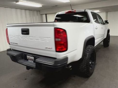 Used 2022 Chevrolet Colorado ZR2 image 8