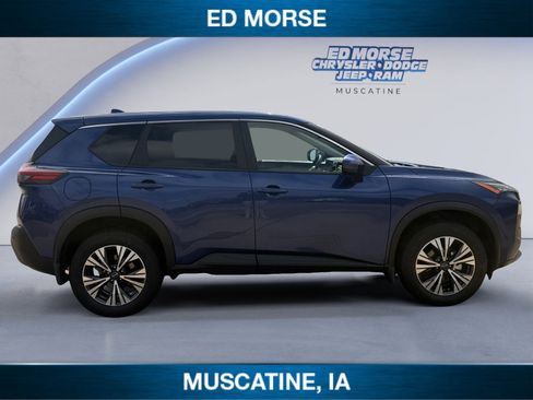 Used 2023 Nissan Rogue SV image 6