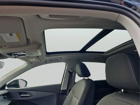New 2026 Audi Q3 quattro 2.0T AWD/4WD image 9