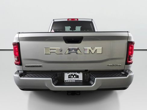 New 2026 RAM 2500 Big Horn AWD/4WD image 6
