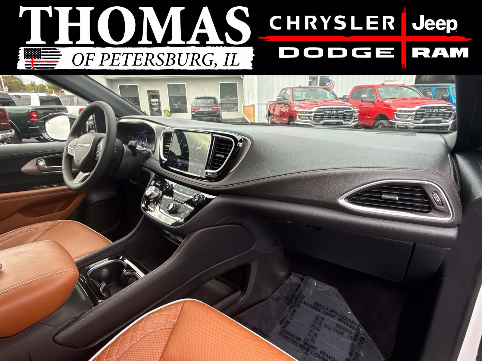 Used 2026 Chrysler Pacifica Pinnacle AWD/4WD image 39
