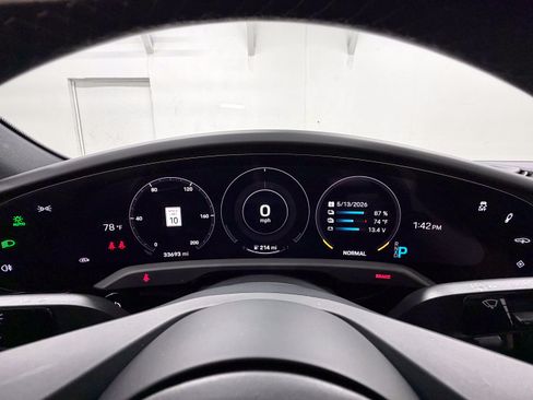Certified 2022 Porsche Taycan 4 Cross Turismo AWD/4WD image 49