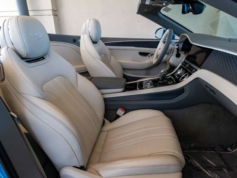 New 2026 Bentley Continental GT Azure AWD/4WD image 19