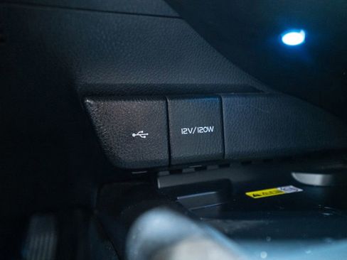 Used 2024 Toyota Camry XSE image 27