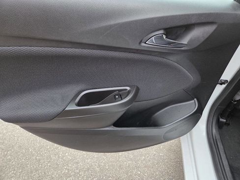 Used 2016 Chevrolet Cruze LT image 37