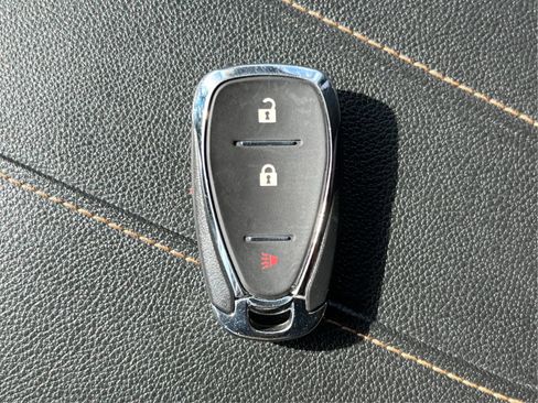 Used 2021 Chevrolet Traverse LS w/ LPO, Floor Liner Package AWD/4WD image 42