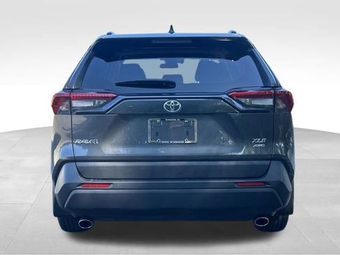 Used 2023 Toyota RAV4 XLE w/ Convenience Package AWD/4WD image 4