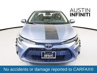 Used 2020 Toyota Corolla LE FWD video 2