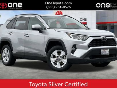 Used 2019 Toyota RAV4 XLE w/ Carpet Mat Package