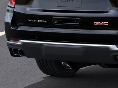 New 2026 GMC Yukon XL Denali image 16
