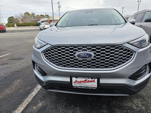 Used 2024 Ford Edge SEL image 8