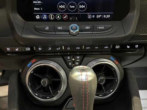 Used 2022 Chevrolet Camaro ZL1 RWD image 32