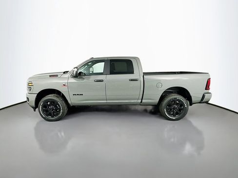 New 2026 RAM 3500 Big Horn AWD/4WD image 4