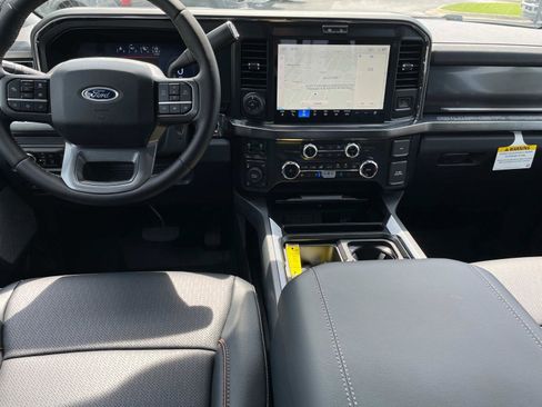 New 2025 Ford F250 Lariat w/ Lariat Ultimate Package image 10