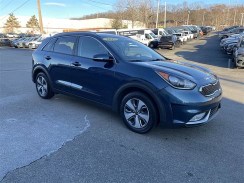 Used 2019 Kia Niro EX image 6