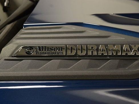 Used 2022 Chevrolet Silverado 3500 High Country image 17