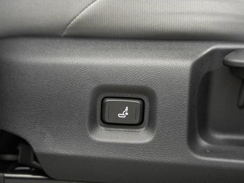 New 2026 Toyota Tacoma SR5 AWD/4WD image 34