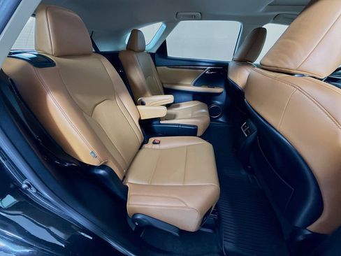 Certified 2022 Lexus RX 350L FWD w/ Premium Package image 29