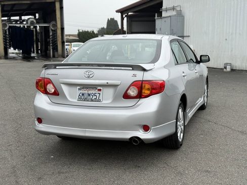 Used 2010 Toyota Corolla S image 11