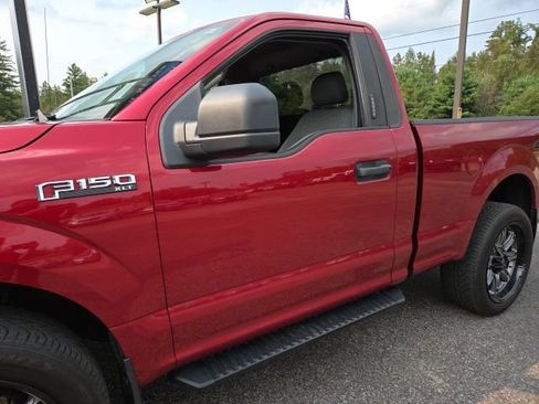 Used 2016 Ford F150 XLT AWD/4WD image 13