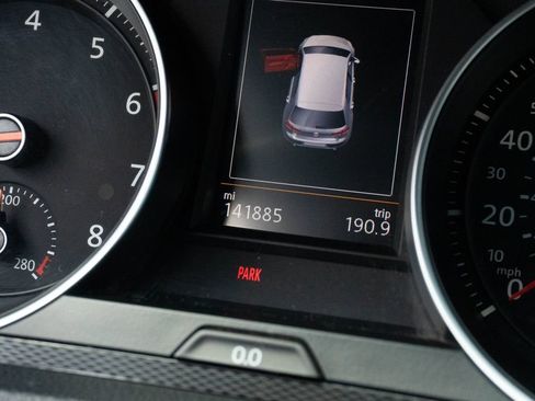 Used 2015 Volkswagen GTI S FWD image 22